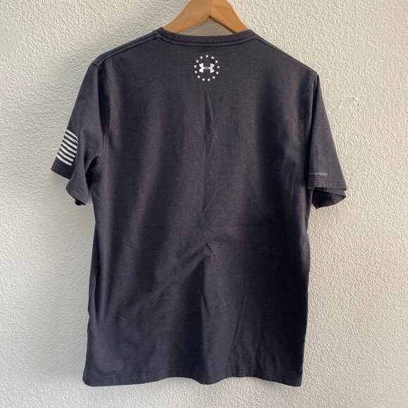Under Armour HeatGear Loose Fit Short Sleeve Gray T-Shirt Men's Medium USA Stars - Picture 3 of 3